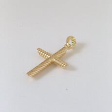 American Jewelry 18k Yellow Gold Twisted Cross Necklace Pendant