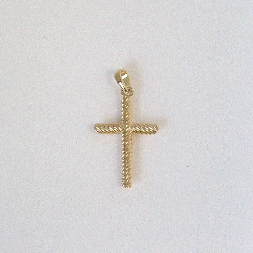 American Jewelry 18k Yellow Gold Twisted Cross Necklace Pendant