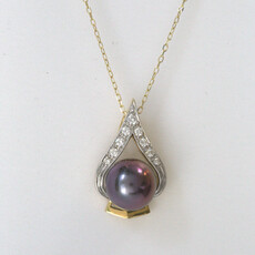 American Jewelry ESTATE 18k Yellow Gold/White Gold Two-Tone 1/5ctw Diamond & 10.5mm Tahitian Pearl Pendant (Pendant Only)