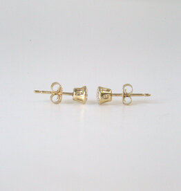 American Jewelry ESTATE 14k Yellow Gold 1/2ctw Round VS Diamond Bezel Stud Earrings