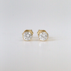 American Jewelry ESTATE 14k Yellow Gold 1/2ctw Round VS Diamond Bezel Stud Earrings