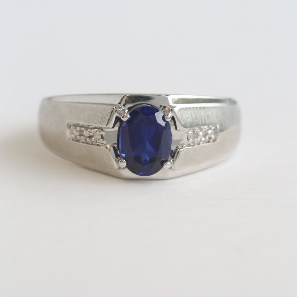 American Jewelry ESTATE 10k White Gold Synthetic Sapphire & Diamond Accent Mens Ring