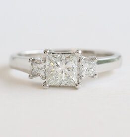 American Jewelry Platinum 1.25ctw (1.00 I/VS1 GIA Ctr) Princess Cut Diamond 3 Stone Engagement Ring