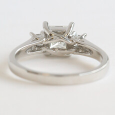 American Jewelry Platinum 1.25ctw (1.00 I/VS1 GIA Ctr) Princess Cut Diamond 3 Stone Engagement Ring