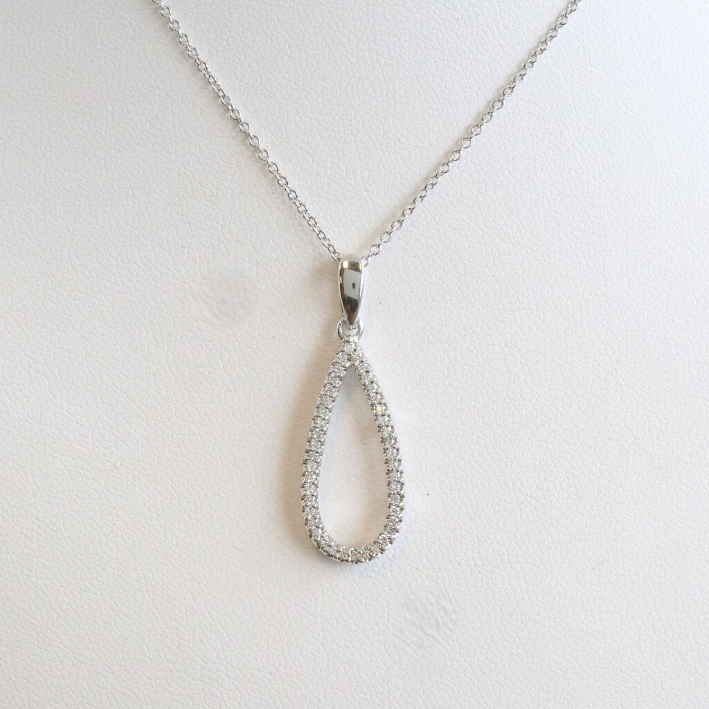 American Jewelry ESTATE 14k White Gold Approx. .20ctw Diamond Open Pear Necklace