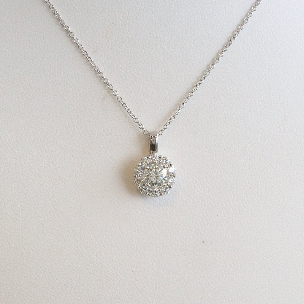 American Jewelry 14k White Gold .76ctw Round Diamond Halo Necklace