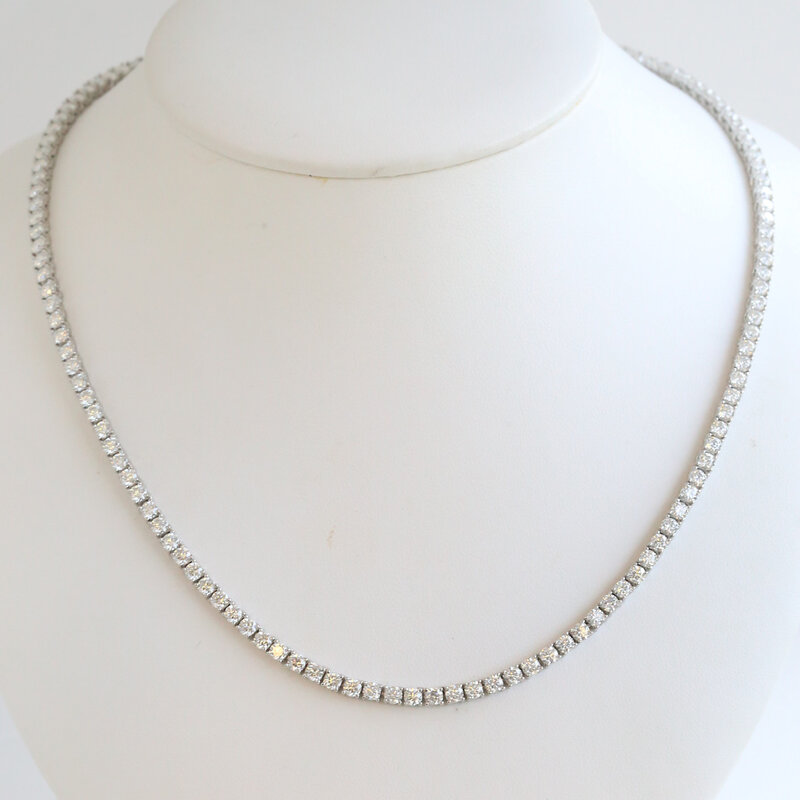 American Jewelry ESTATE Sterling Silver CZ Round Cut Tennis Necklace (18")