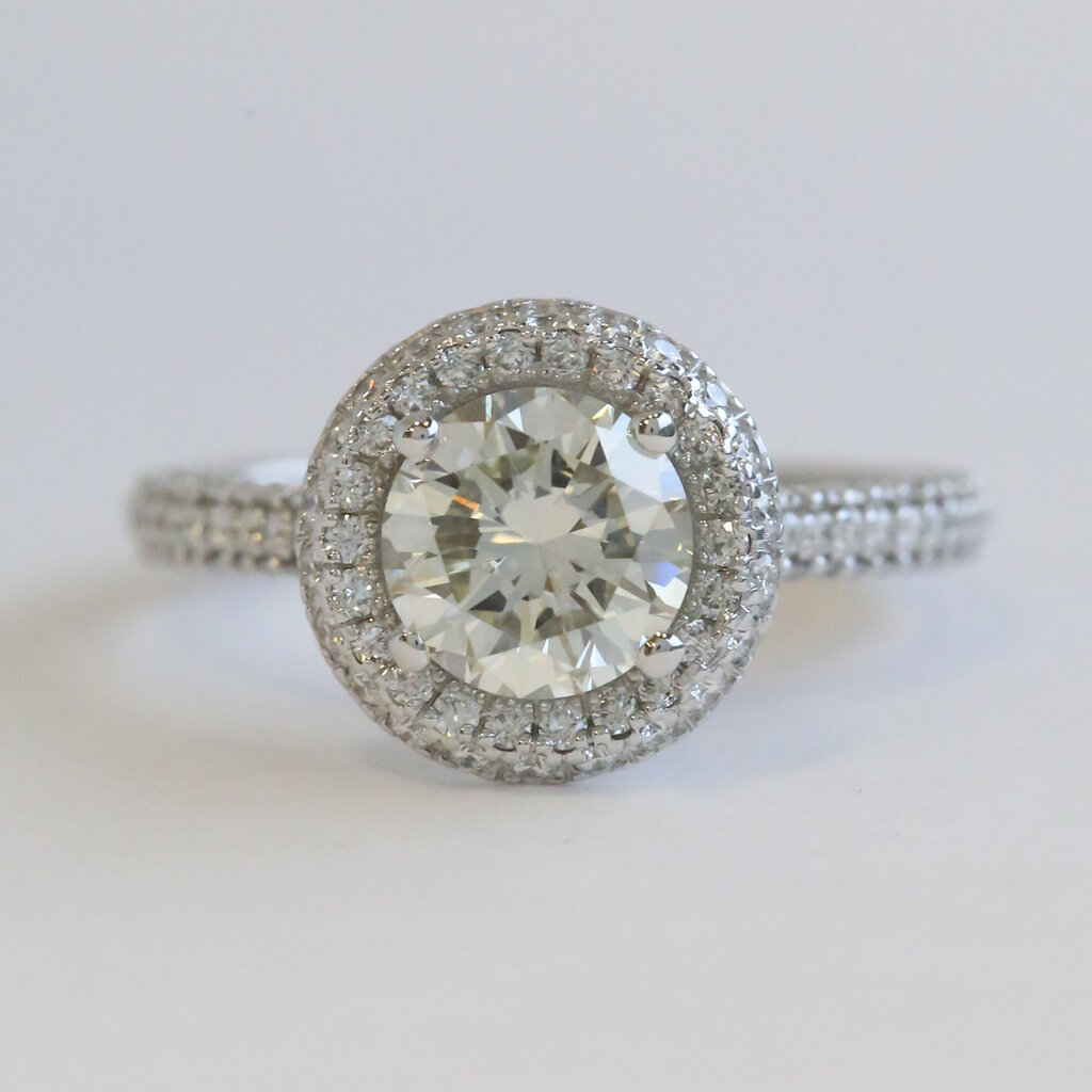 American Jewelry 14k White Gold Gold 2.82ctw (1.67 L/VS2 Ctr) Round Diamond Pave Halo Engagement Ring