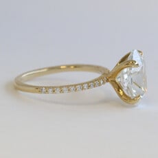 American Jewelry 14k Yellow Gold 4.23ctw (4.01 G/VS2) Lab Grown Oval Diamond Accented Solitaire Engagement Ring
