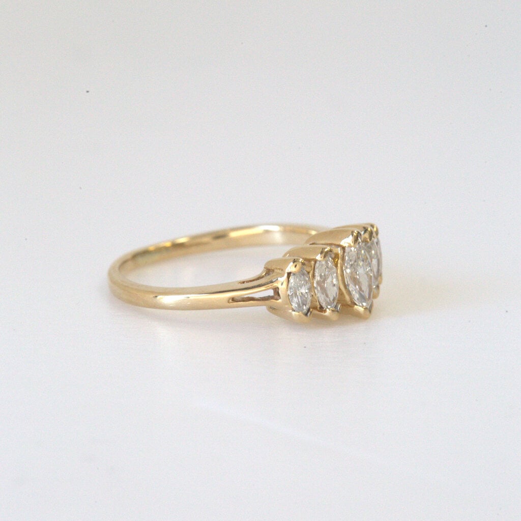 American Jewelry ESTATE 14k Yellow Gold 0.40ctw 5-Stone Marquise Diamond Ring (Size 4.75)