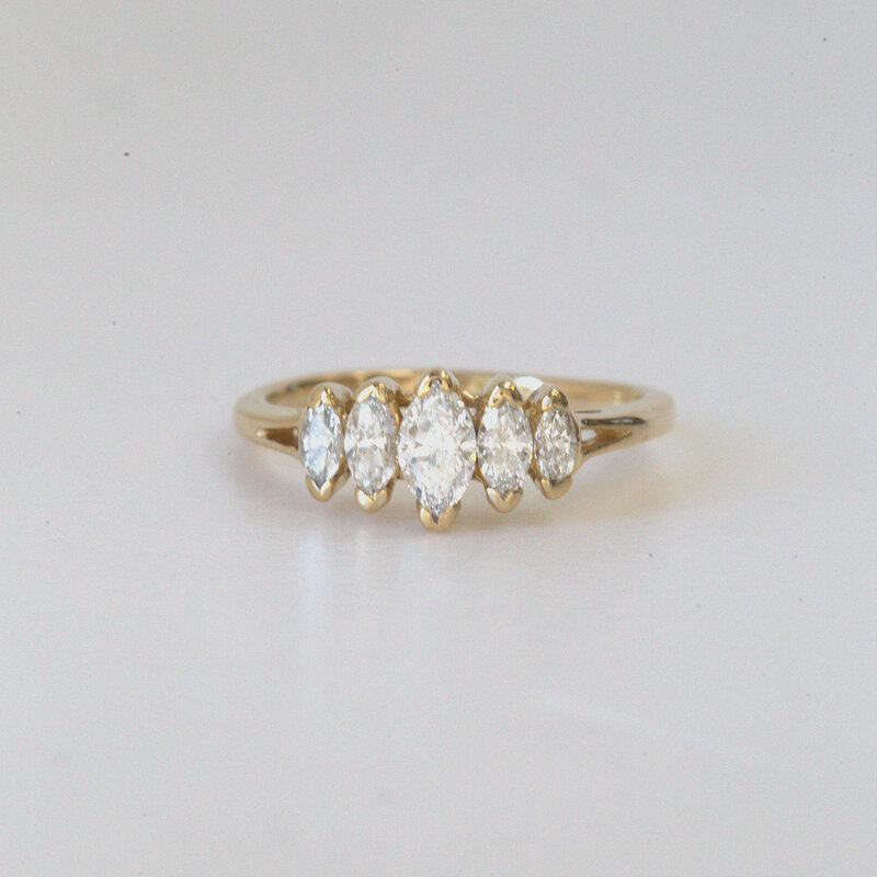 American Jewelry ESTATE 14k Yellow Gold 0.40ctw 5-Stone Marquise Diamond Ring (Size 4.75)