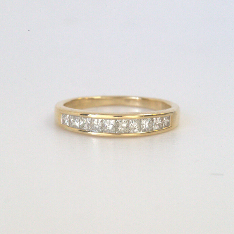 American Jewelry 14k Yellow Gold 3/4ctw Princess Cut Channel Set Diamond Band (Size 6.5)