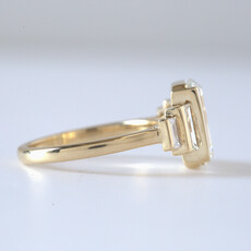 14k Yellow Gold 4.30ctw (3.59 F/VVS2 IGI Center) Emerald Lab Grown 5-Stone Half Bezel Diamond Engagement Ring Size 7.25