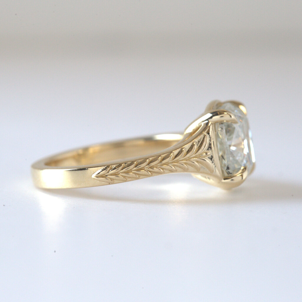 American Jewelry 14k Yellow Gold 3.70ct H/SI2 Cushion AGS) Engraved Engagement Solitaire Ring (Size 7.5)
