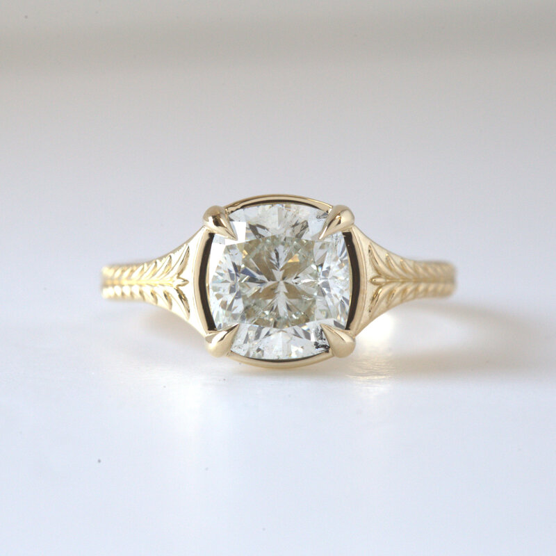 American Jewelry 14k Yellow Gold 3.70ct H/SI2 Cushion AGS) Engraved Engagement Solitaire Ring (Size 7.5)