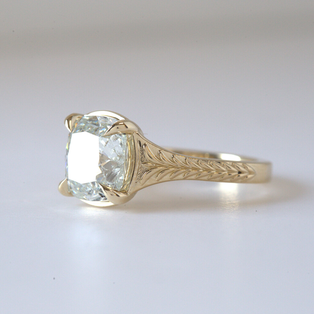 American Jewelry 14k Yellow Gold 3.70ct H/SI2 Cushion AGS) Engraved Engagement Solitaire Ring (Size 7.5)