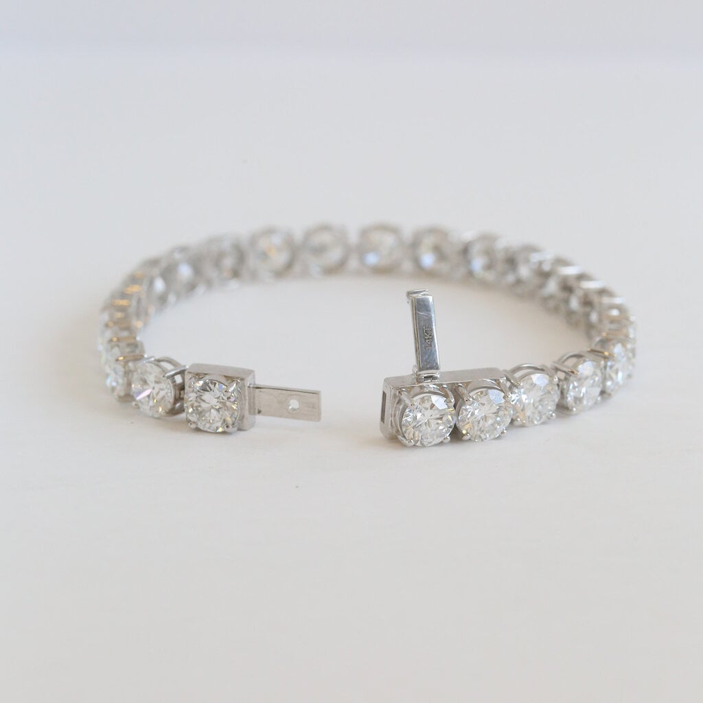 American Jewelry 14k White Gold 26.59ctw Lab Grown Round Diamond Tennis Bracelet (7")