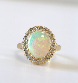 American Jewelry ESTATE 14k Yellow Gold .60ctw Diamond and 12x10mm Opal Halo Ring (Size 6.5)