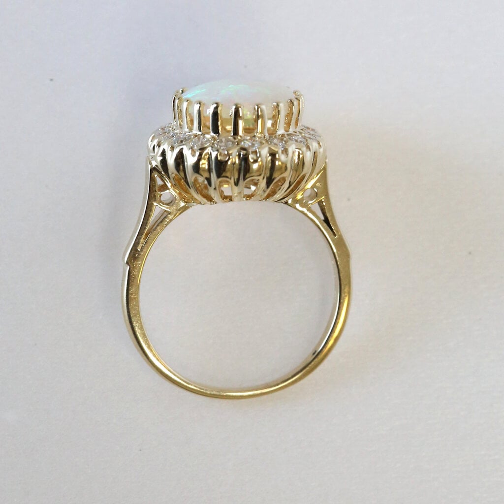 American Jewelry ESTATE 14k Yellow Gold .60ctw Diamond and 12x10mm Opal Halo Ring (Size 6.5)