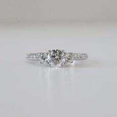 American Jewelry 14k White Gold 1.12ctw (.70ct F/G-SI3) 3-Stone Accented Diamond Engagement Ring (Size 5)