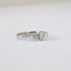 American Jewelry 14k White Gold 1.12ctw (.70ct F/G-SI3) 3-Stone Accented Diamond Engagement Ring (Size 5)