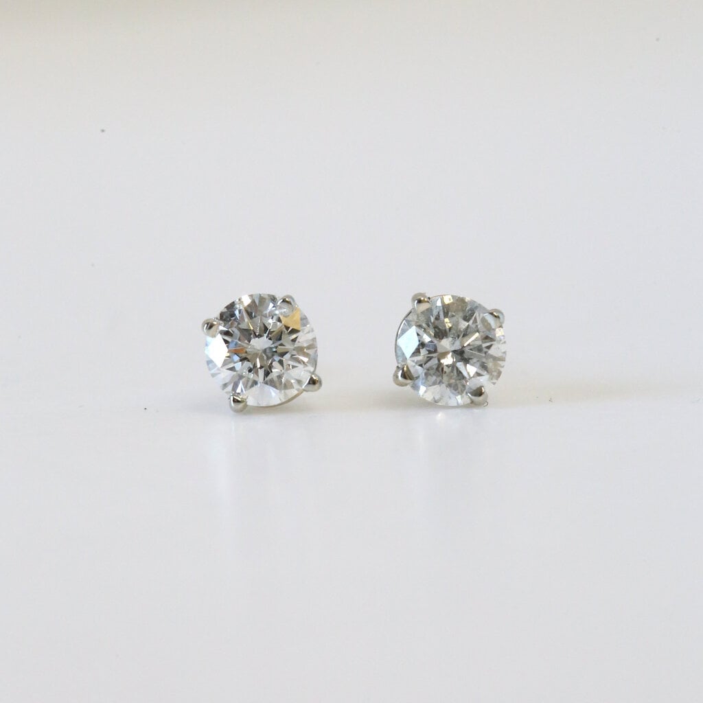 American Jewelry 14k White Gold 1ctw FG/SI2 Round Diamond Stud Earrings