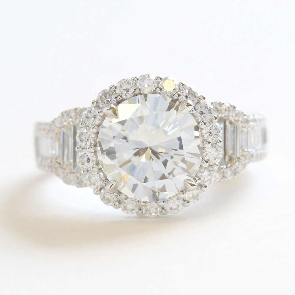 American Jewelry 18k White Gold 4.22ctw (3.00 I/VS1 GIA Ctr) Round Diamond Accented Baguette Halo Engagement Ring