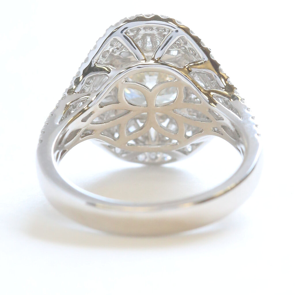 American Jewelry 18k White Gold 3.58ctw (2.55 I/SI2 Ctr) Round Diamond Vintage Style Baguette Accented Engagement Ring