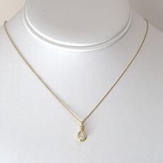 American Jewelry 14k Yellow Gold 0.32ct Pear Diamond Twisted Pendant Necklace (14"-18")