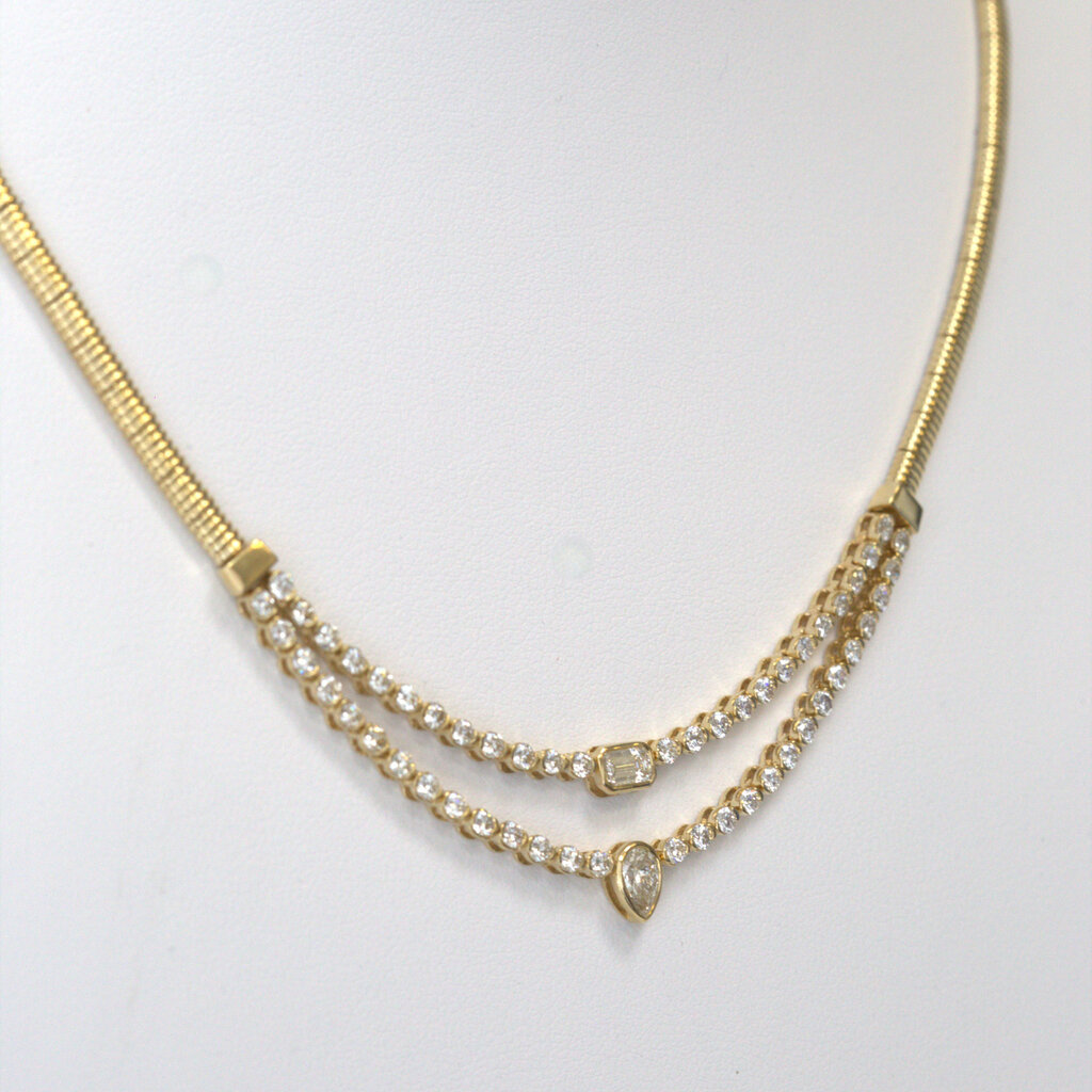 American Jewelry 14k Yellow Gold 2.12ctw Pear, Emerald & Round Diamond Station Chain Necklace (16")