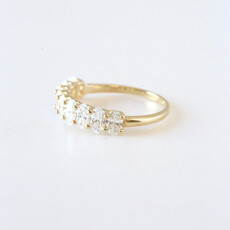 14k Yellow Gold 1.89ctw Lab Grown Oval Diamond Band (Size 8.25)