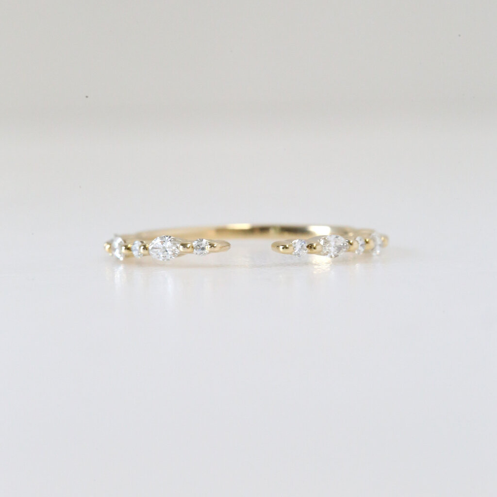 American Jewelry 14k Yellow Gold 1/3ctw Round and Marquise Alternating Diamond Open Shank Wedding Band