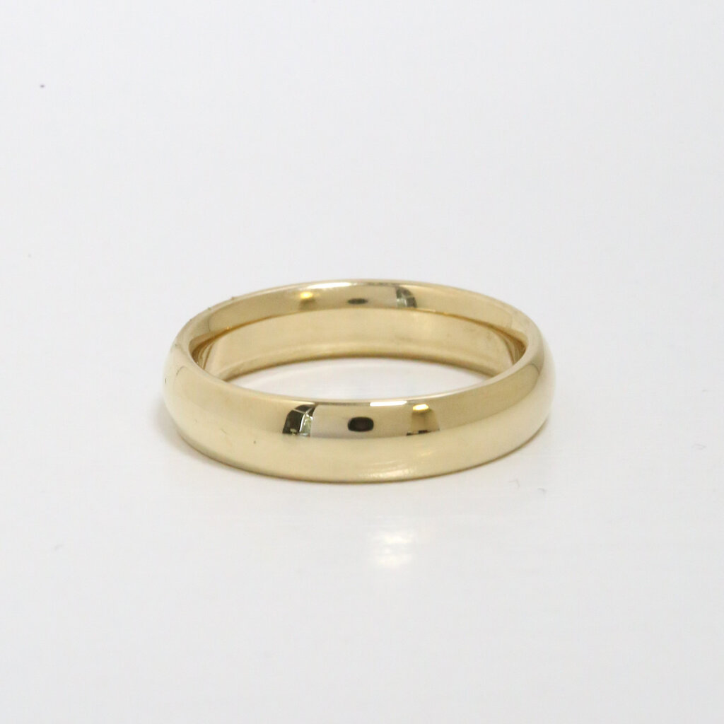 American Jewelry 14k Yellow Gold 5mm Comfort Fit Wedding Band (Size 9)