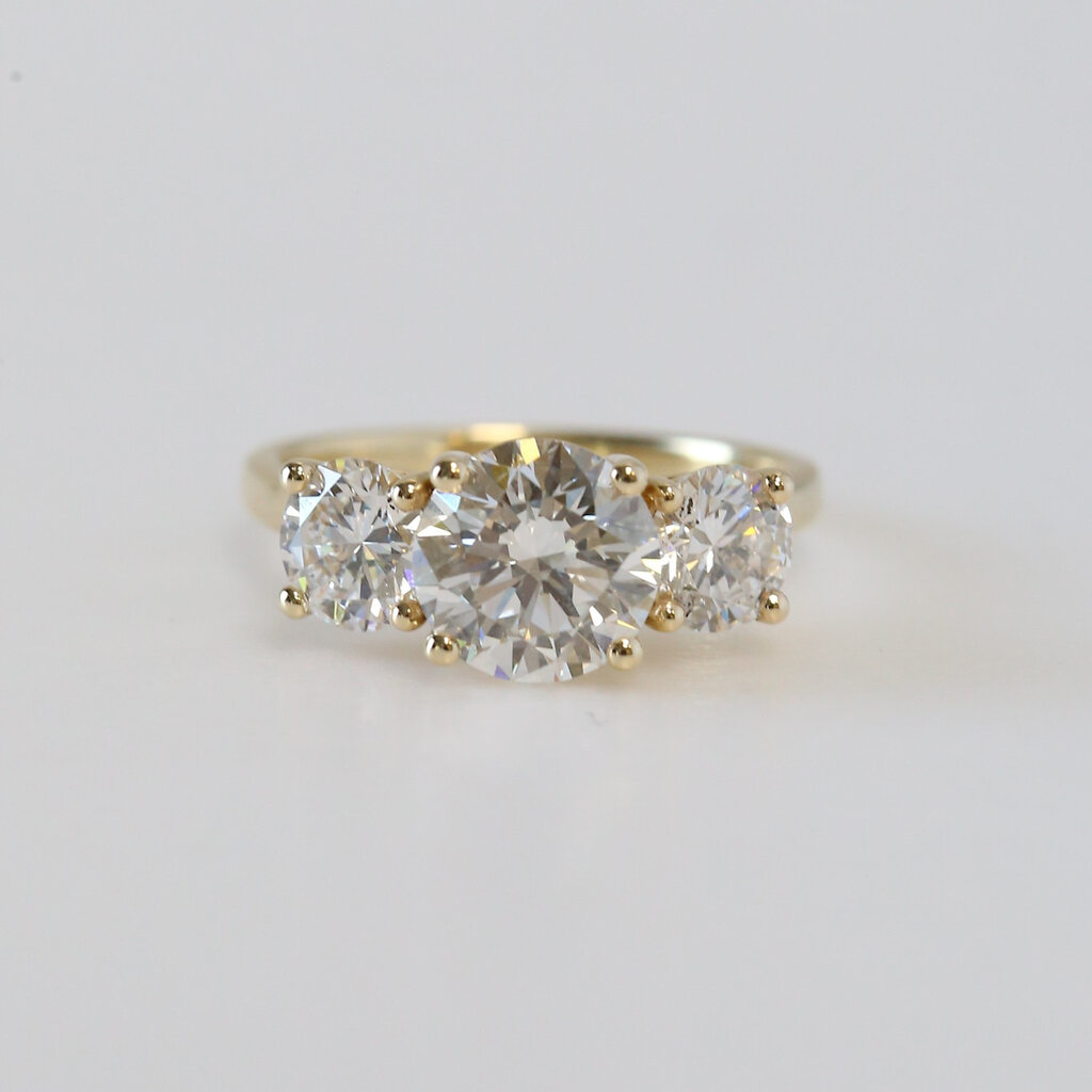 American Jewelry 14k Yellow Gold 3.26ctw (2.01 center) F/VS1 IGI 3-Stone Lab Grown Diamond Engagement Ring