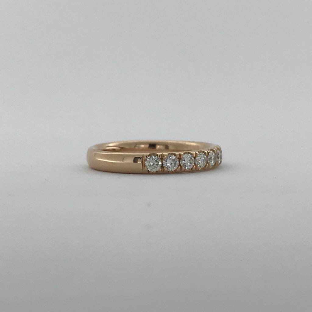 American Jewelry 14k Rose Gold .50ctw French-set Stackable Wedding Band (Size 5)