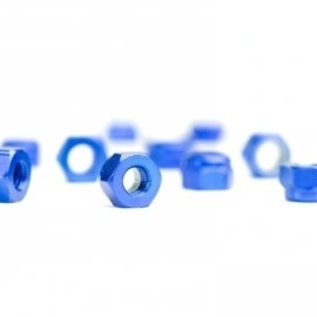 Avid RC AVN-M3-AL-BLU  Blue Aluminum 3mm Locknuts (10)
