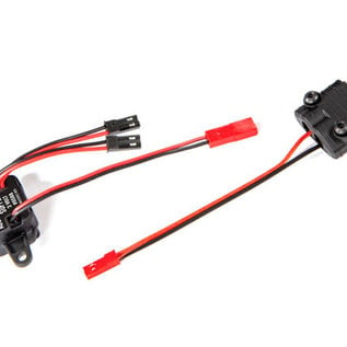 Traxxas TRA6588  Power Supply 3v 3amp w/ Power Tap Connector