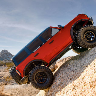 Traxxas TRA92076-4  Red Traxxas TRX-4 1/10 Crawler w/2021 Ford Bronco Body (Red) w/TQi 2.4GHz Radio