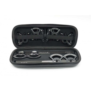 Arrowmax AM-174044  Arrowmax 4D Set-Up System A for 1:8 Onroad Cars with Bag