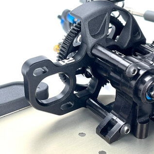 R1wurks R1-900079  R1Wurks RC10 B7 Motor Mount, Top Support, Black