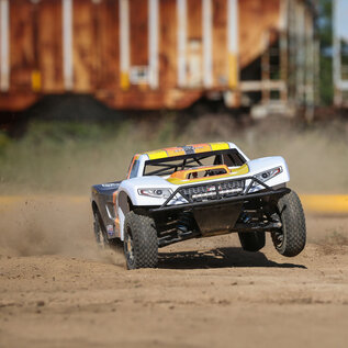 TLR / Team Losi LOS05014V2T2  Orange 5IVE-T 2.0 V2 1/5 Bind-N-Drive 4WD Short Course Gas Truck w/32cc Gasoline Engine
