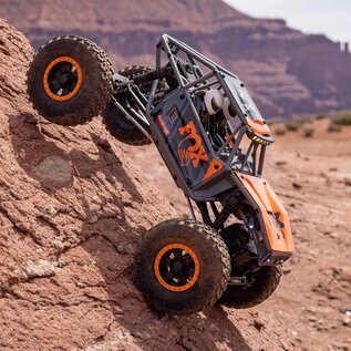 Axial Racing AXI01002V2T2  1/18 UTB18 Capra 4WD Unlimited Trail Buggy RTR, Grey