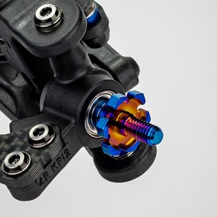 J Concepts JCO2827-1  Blue Adjustable Titanium Front Axle (2) for B7