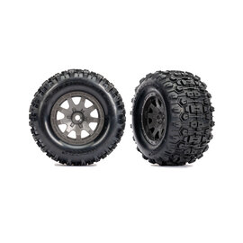 Traxxas TRA10770-GRAY  Large 4″ Sledgehammer Rear Tires on Charcoal Gray Wheels (2)