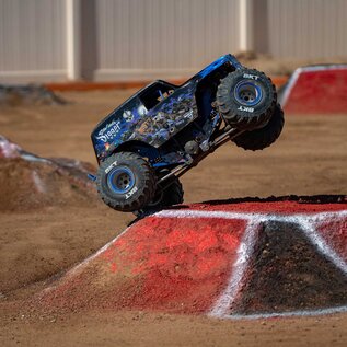 TLR / Team Losi LOS04028T2  Blue 1/8 LMT 2.0 Son-Uva Digger 4X4 Solid Axle Brushless Monster Truck RTR