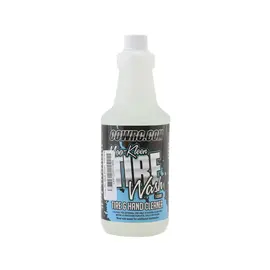 Cow RC CPP-C38112509-V1  Moo-Kleen Tire Wash (1 Quart)