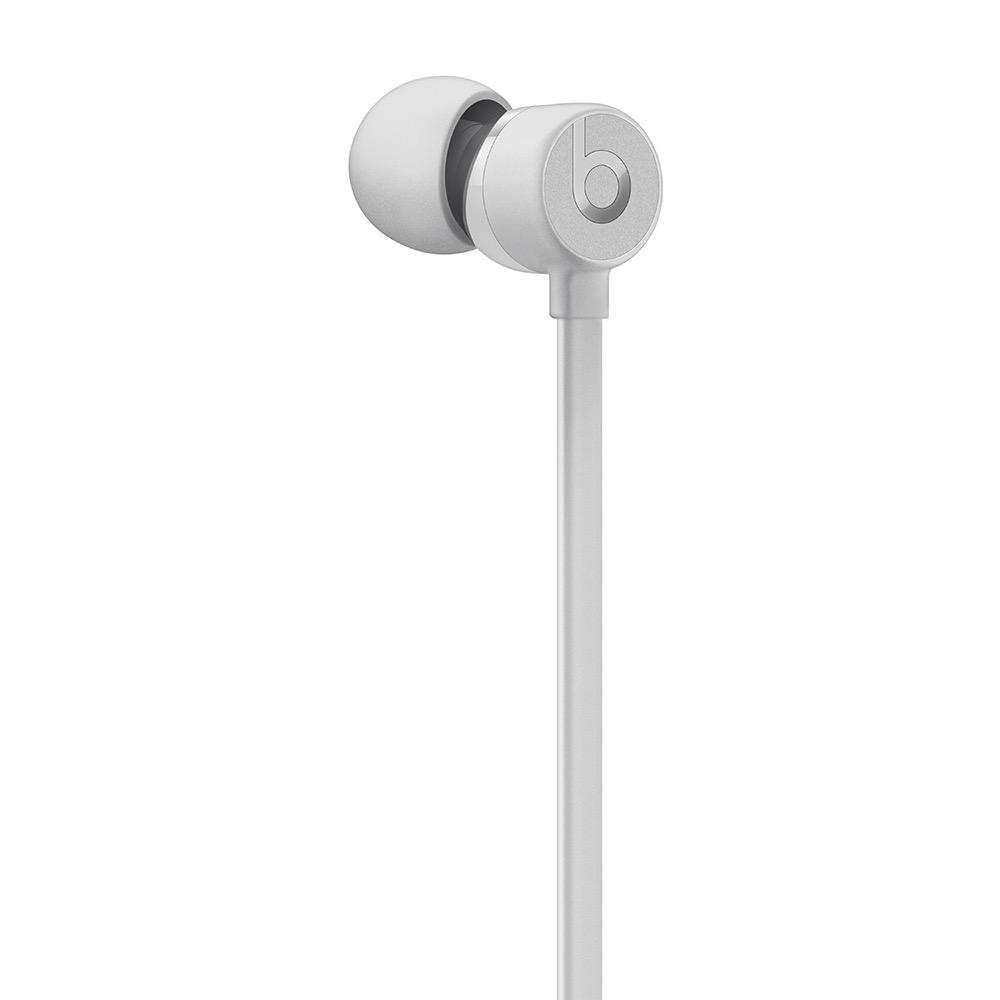 beats earbuds with lightning connector