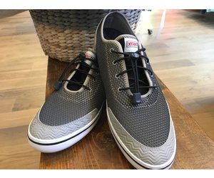 water sneakers mens
