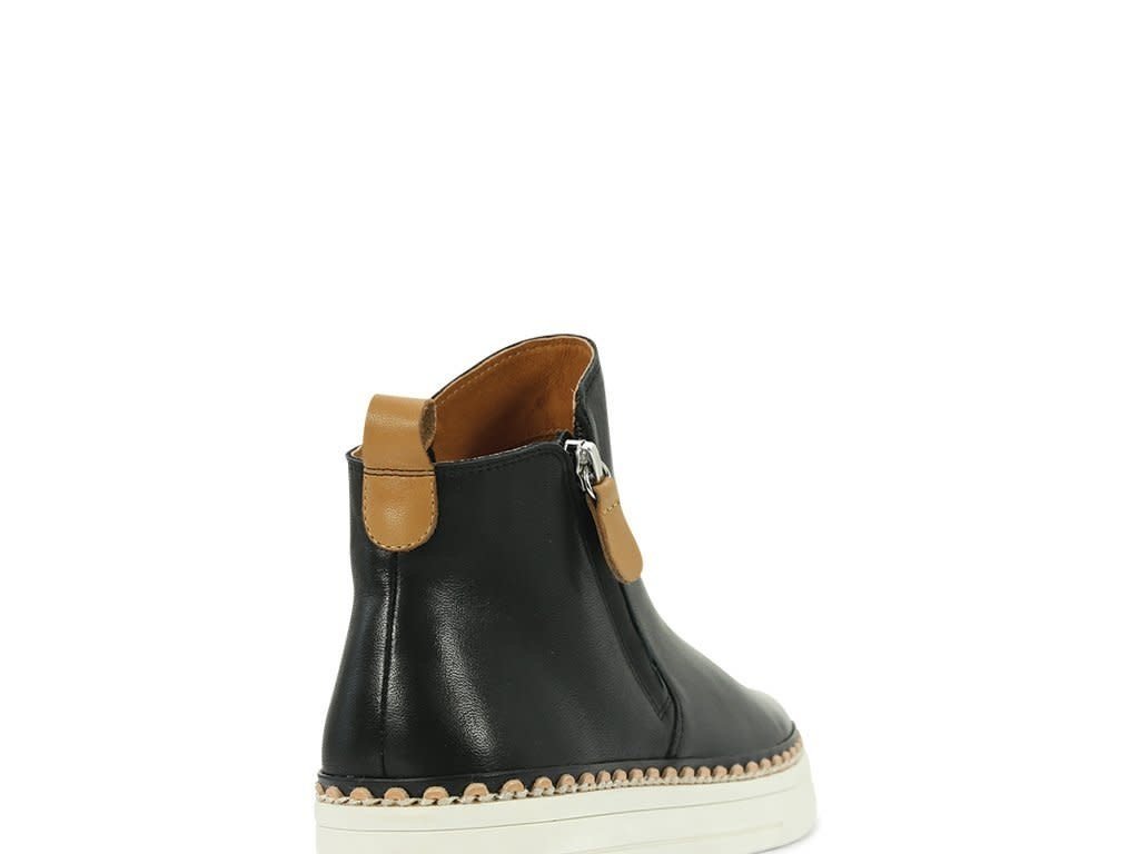 EOS Moroccan ankle boot F21