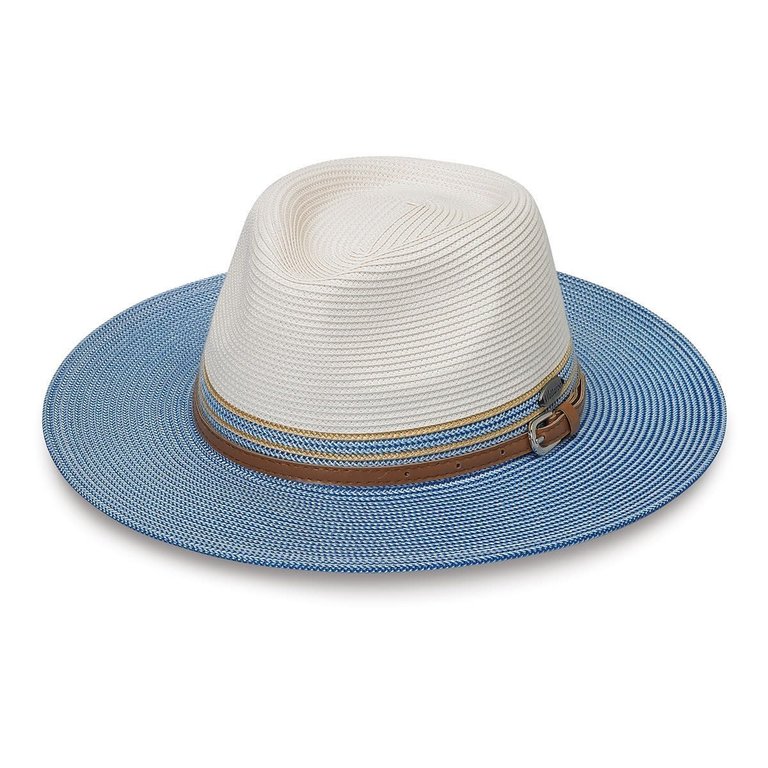 Kristy hat